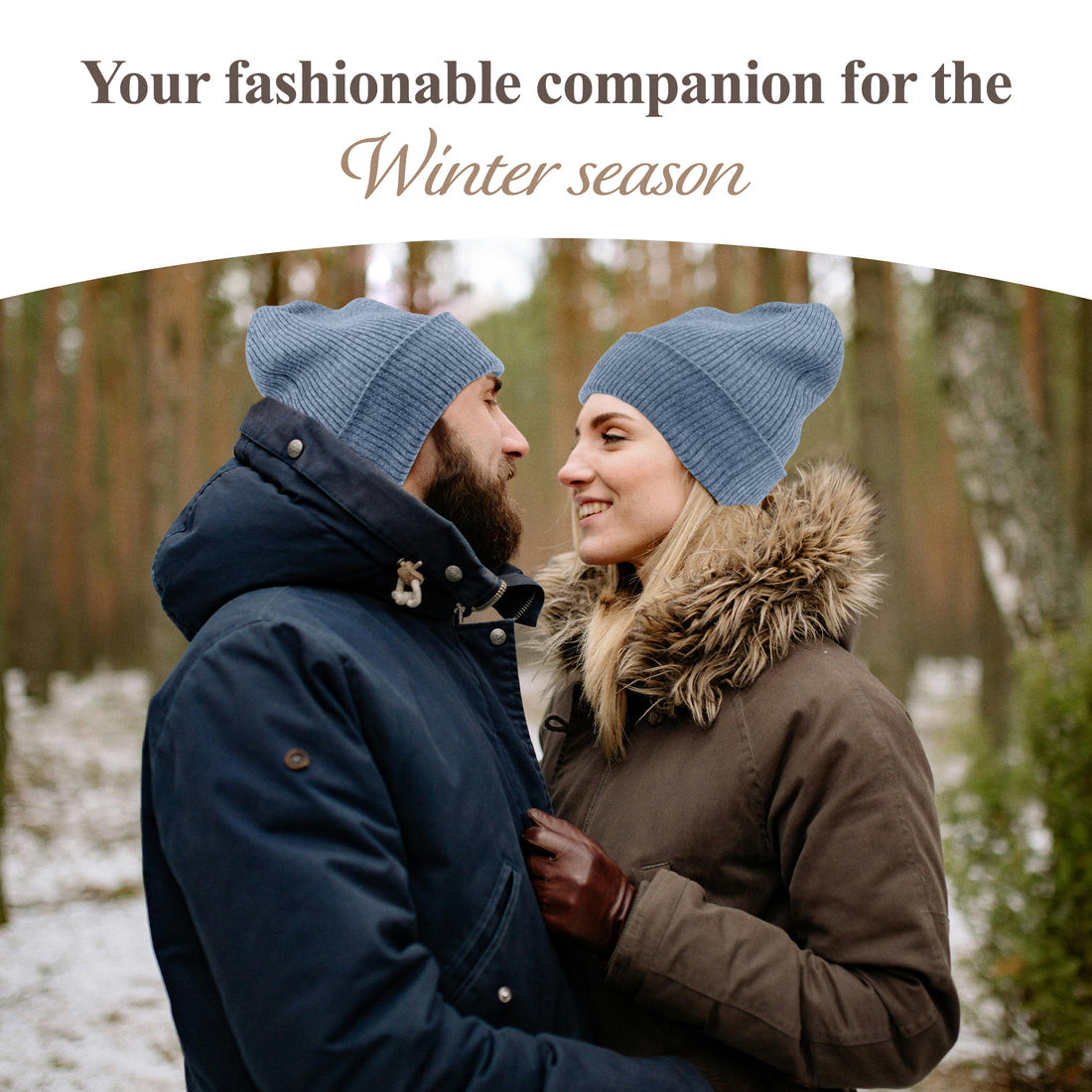 Cappello in cashmere a coste con risvolto blu 