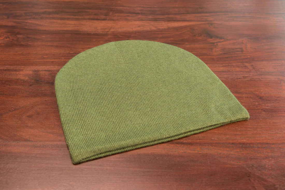 Cappello in cashmere berretto liscio verde