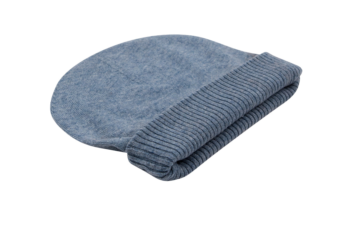 Cappello berretto in cashmere liscio con polsino a coste blu 