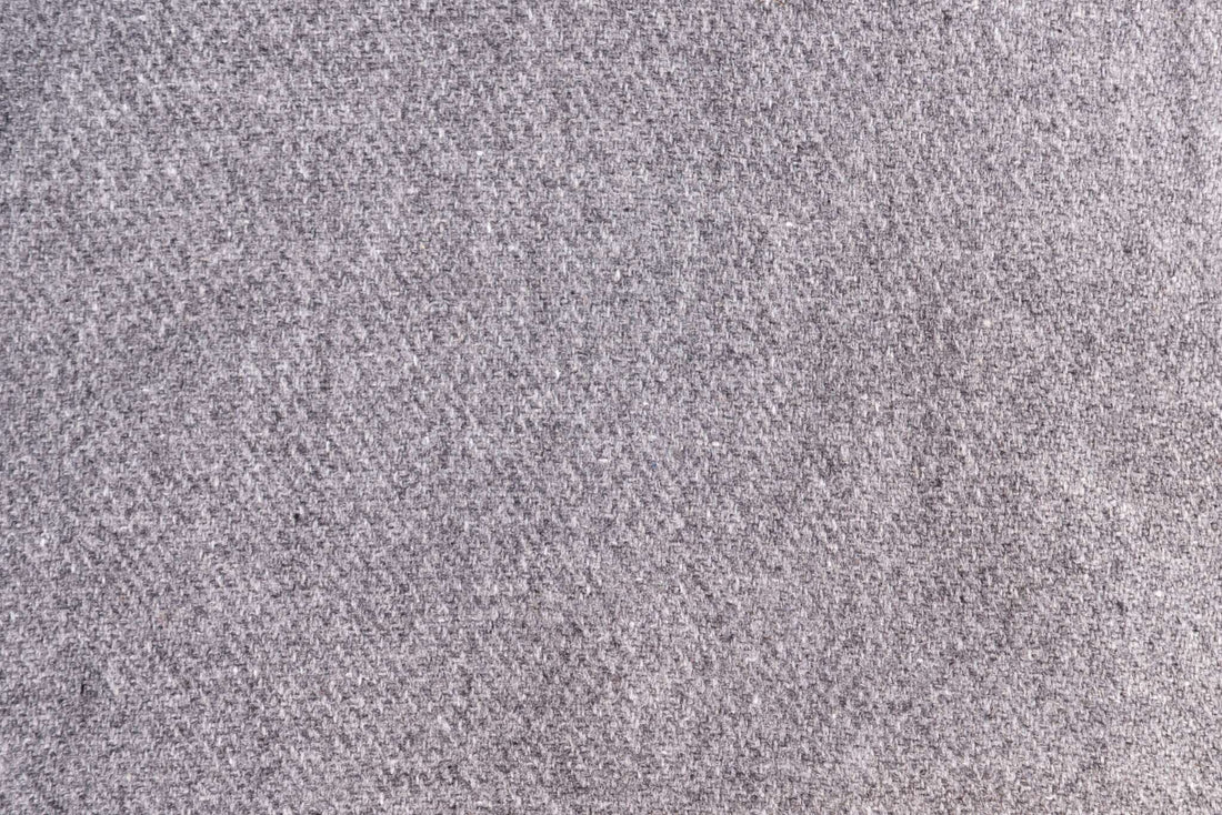 Coperta in cashmere tinta unita grigio scuro