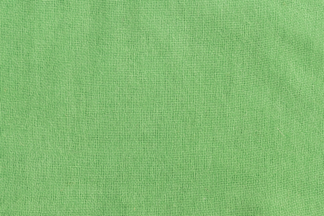 Sciarpa in cashmere verde tinta unita