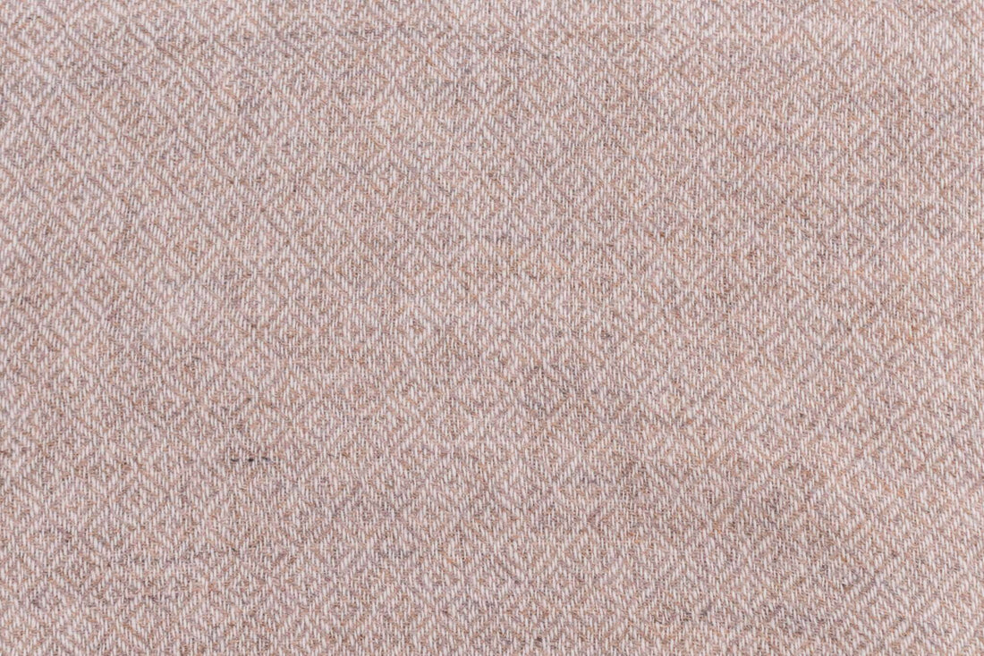 Sciarpa in cashmere testa di moro con fantasia a quadri