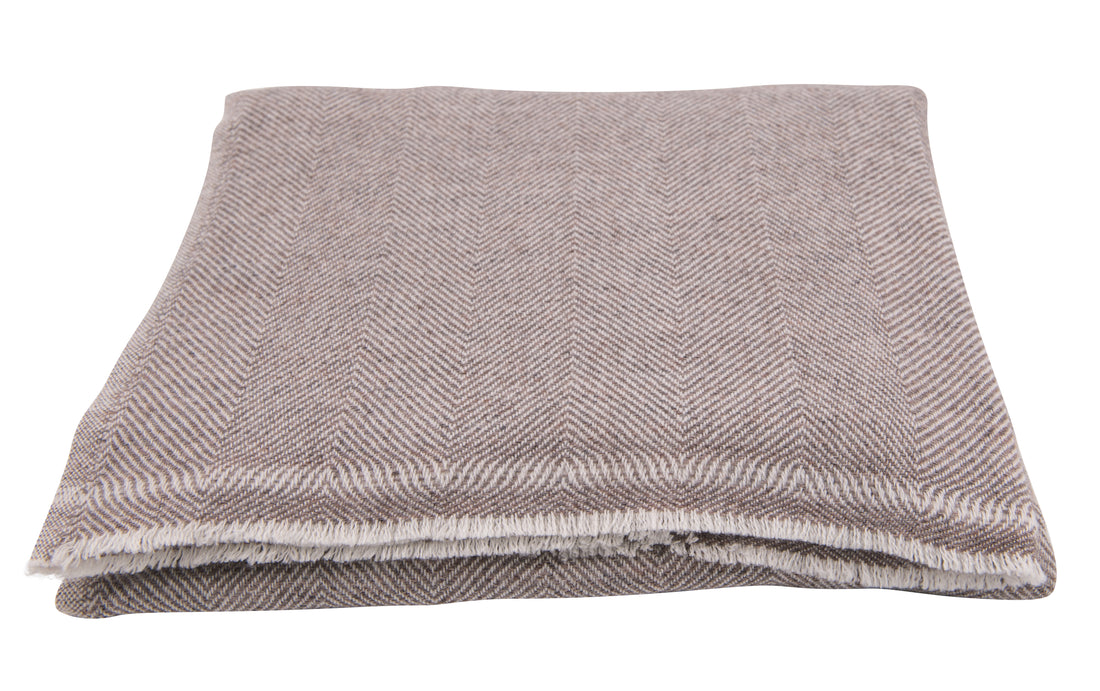 Coperta in cashmere grigio-marrone con pregiato motivo a spina di pesce