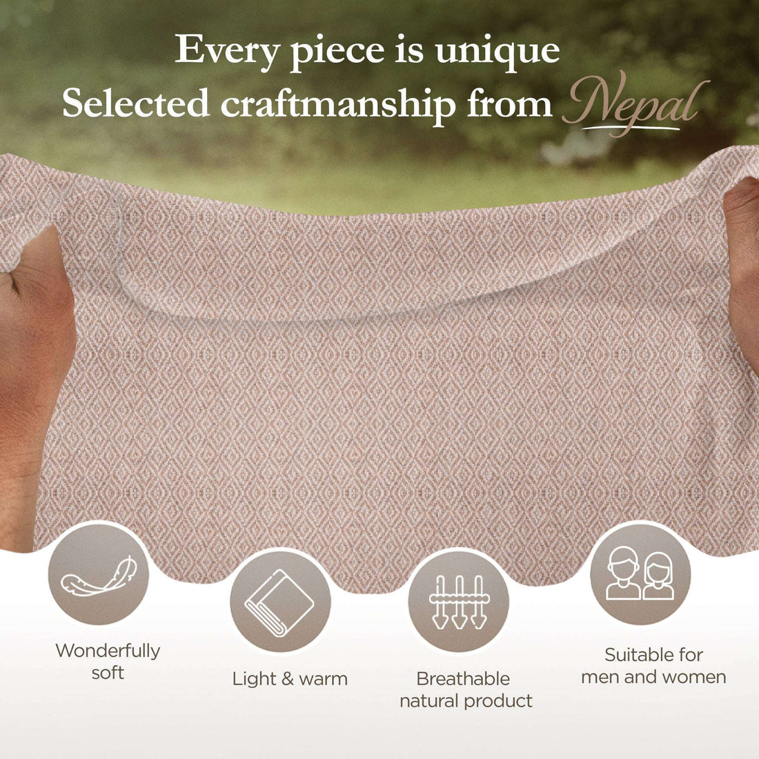 Sciarpa in cashmere marrone con fantasia a quadri