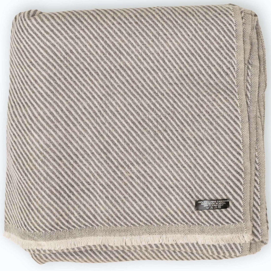 Coperta in cashmere grigio chiaro con fantasia a righe